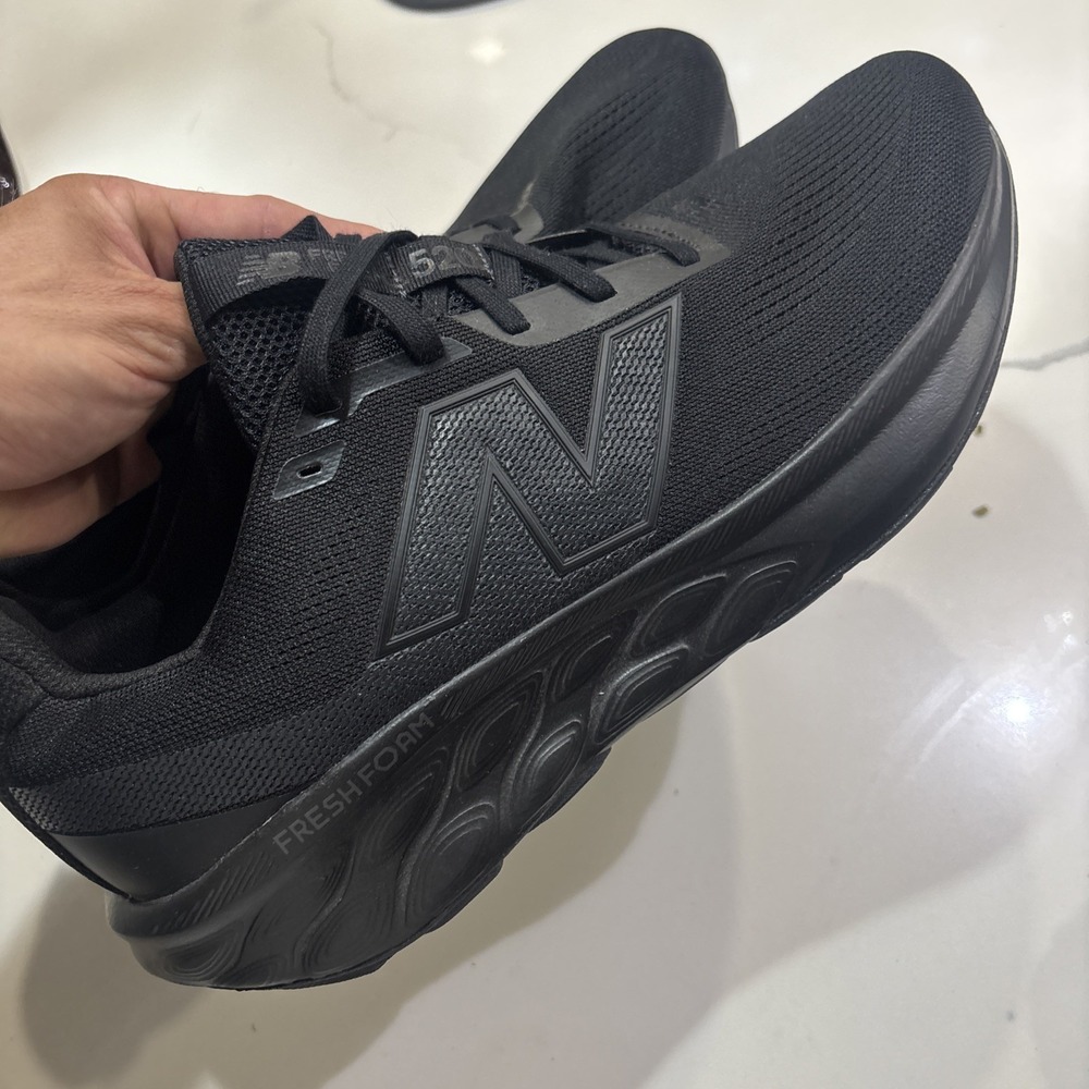 new balance 520 men Size 14